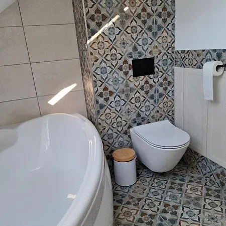 Honey House Gesiniec