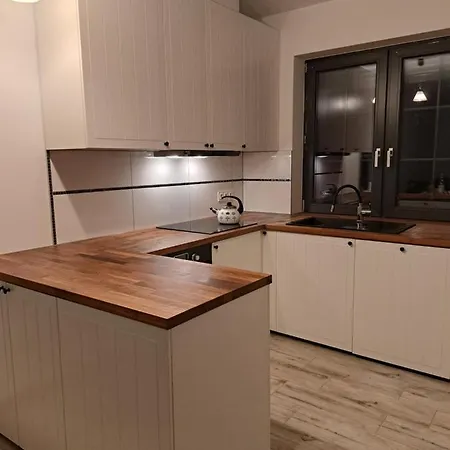 Honey House Gesiniec