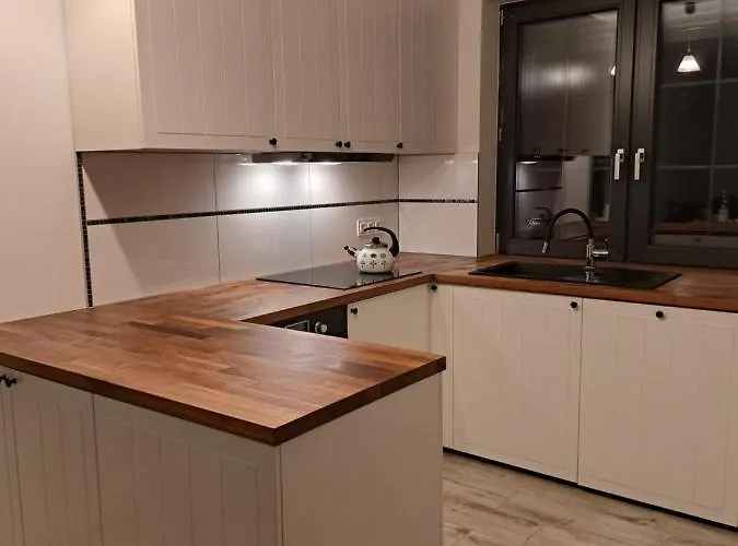 Honey House Gesiniec